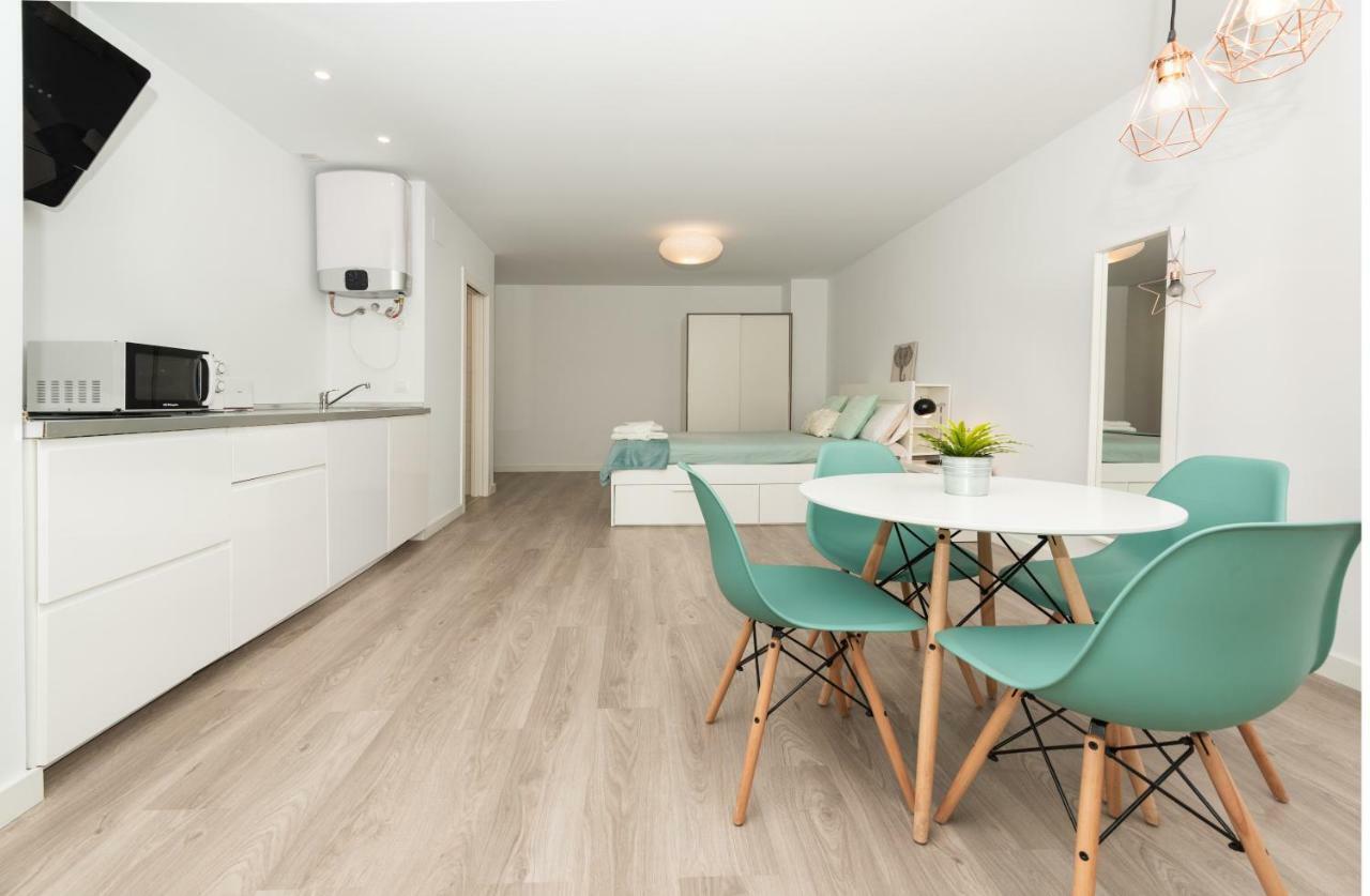 Fantasticos Lofts Malagueta Lägenhet Málaga Exteriör bild